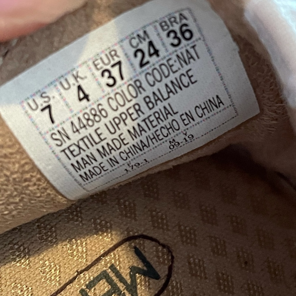 Sketchers cheetah slip on shoes - Picture 13 of 15